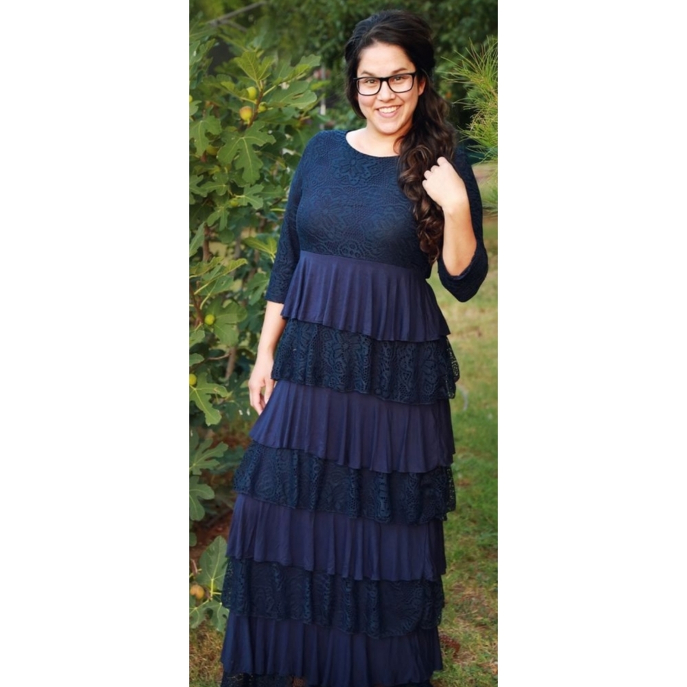 Dainty jewels dreaming in vintage dress